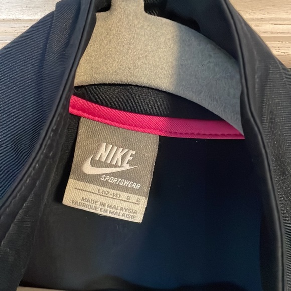 Nike Pink and Black Girls Zip Up Jacket size large (12-14) - Picture 5 of 6